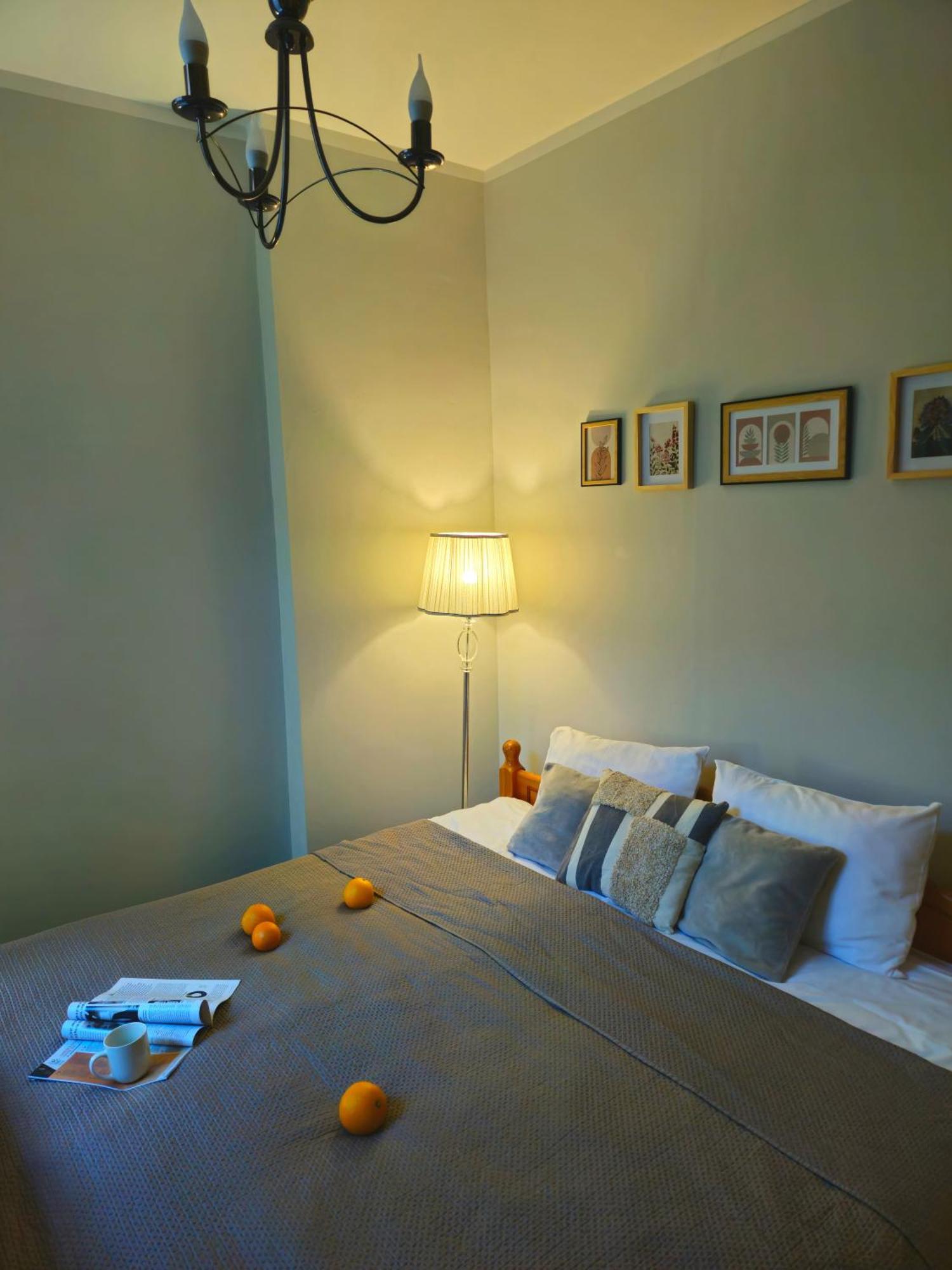 Heart Of Old 3 Bedroom By Dome Square Apartment Riga