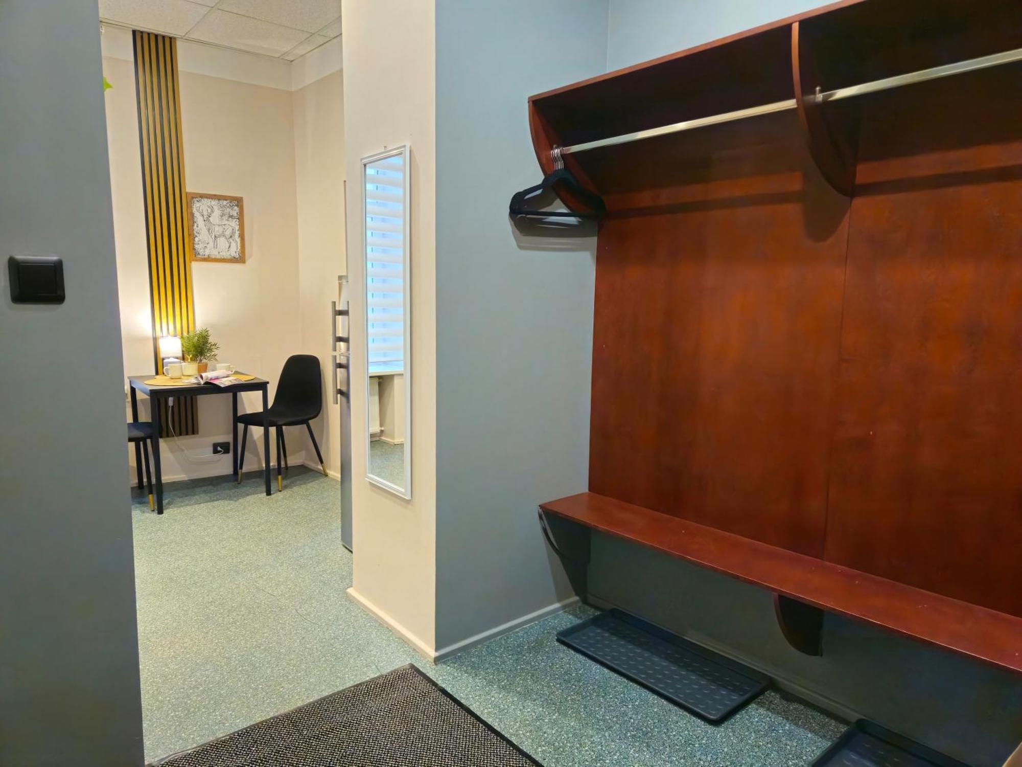 Apartment Heart Of Old 3 Bedroom By Dome Square
