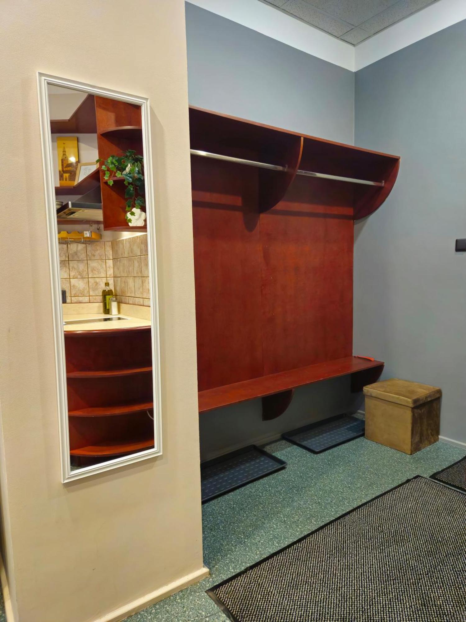Heart Of Old 3 Bedroom By Dome Square Apartamento