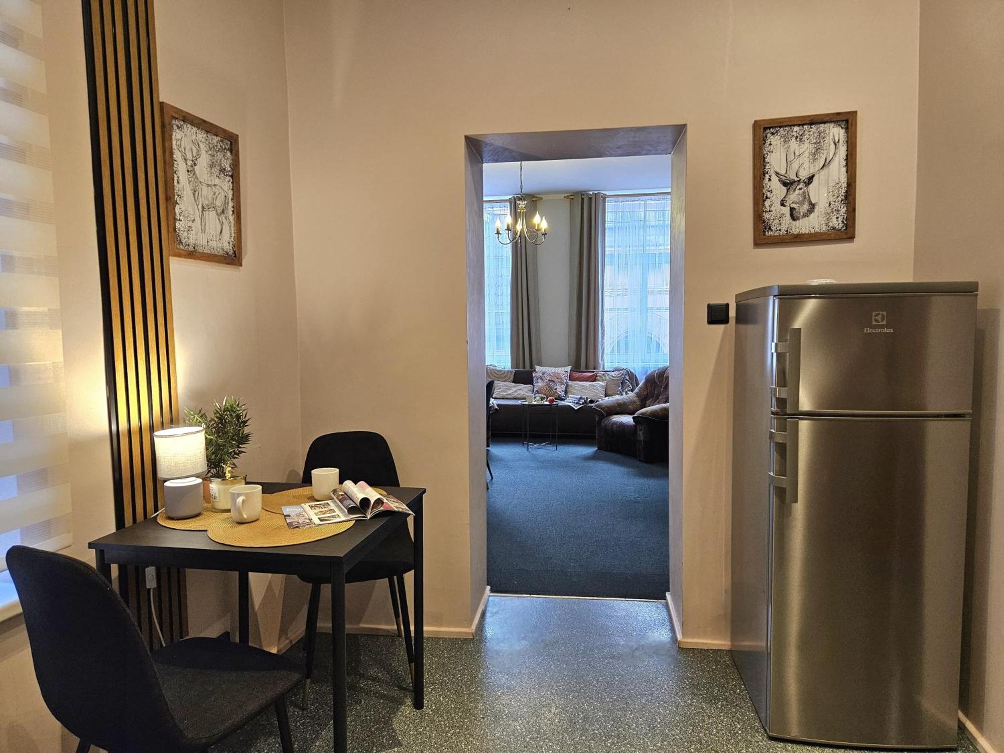 Heart Of Old 3 Bedroom By Dome Square Leilighet